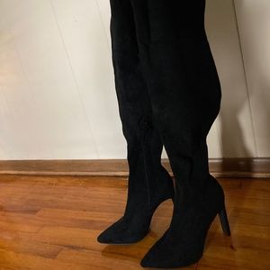 Thigh High Heeled Boot